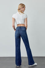 Load image into Gallery viewer, Layla KanCan Jeans
