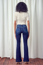 Load image into Gallery viewer, Sofia KanCan Jeans
